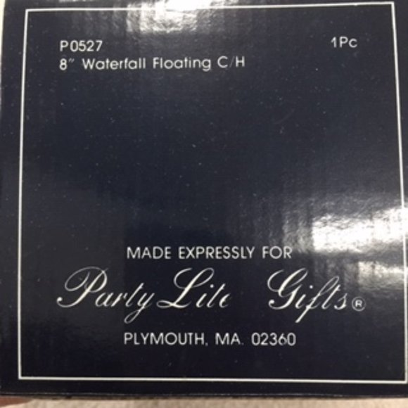 PartyLite ~ Set of 2 ~ 8" Waterfall Glass Candle Holders New in Box ~ Vi… - Picture 6 of 6